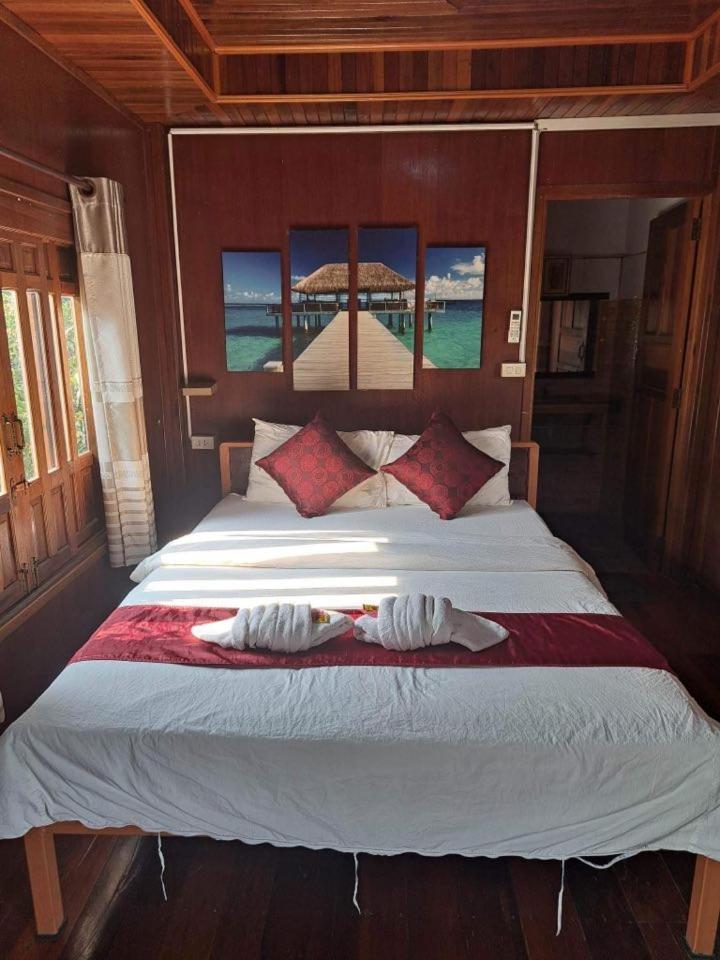 Chomduen Phu Kao Resort Non Sang Room photo
